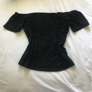Off The Shoulder Top size M